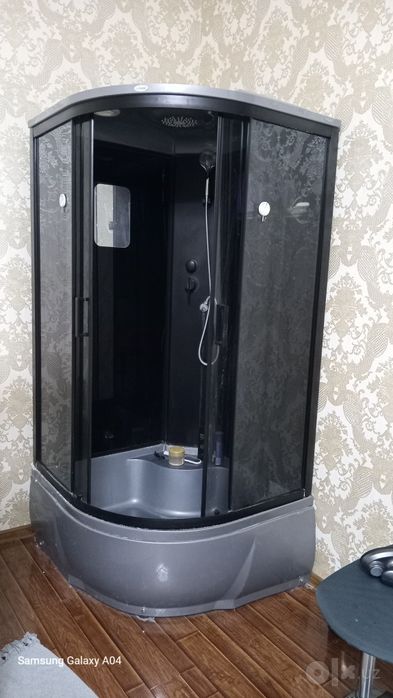 Срочно  продам душ кобинка
