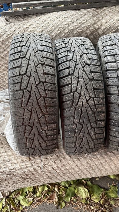 Шины 185/65/15 Зимние