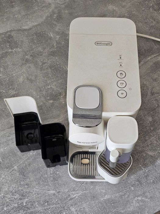 Espressor Lattissima One Evolution Alb