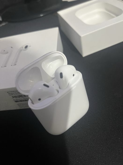 AirPods 2 ро поколение