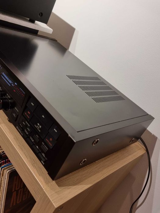 Кассетная дека  Akai-GX9000 A&D