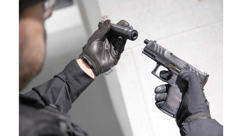Еърсофт пистолет Walther PDP Compact 4 + заглушител (Пружинен) UMAREX Германия