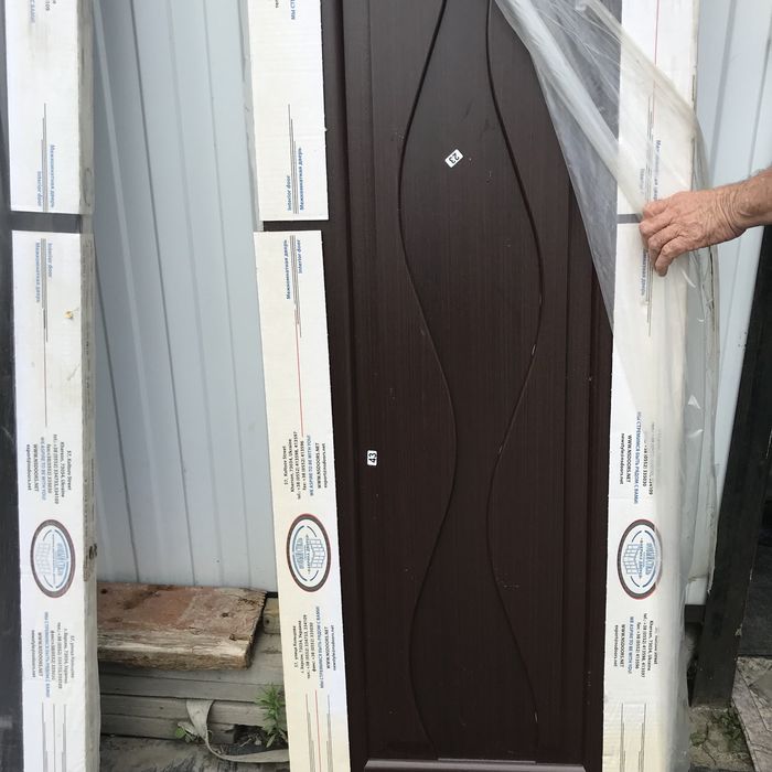 продам двери новые в упаковке