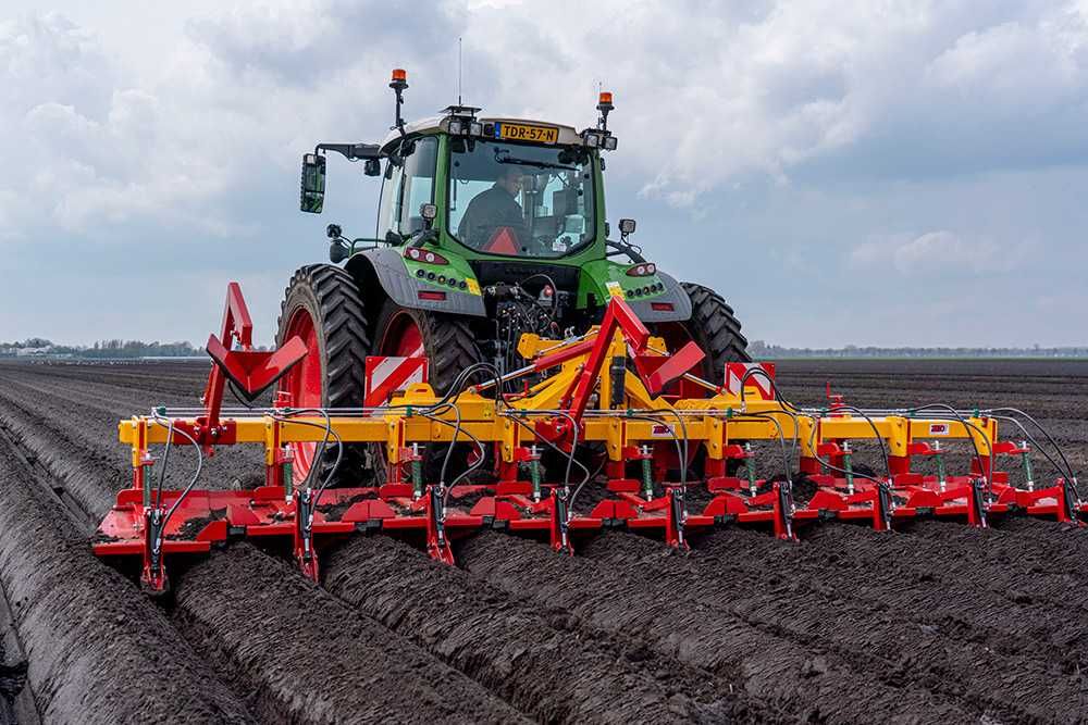 ZIBO Super-sapă cartofi bilonatoare