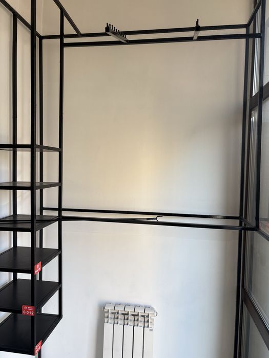 Продам Стеллажи доя вещей