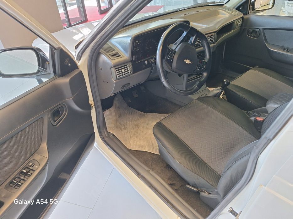 Nexia 1  1999 yil supr kandor