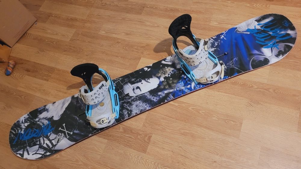 Placa snowboard Burton 152 cu legături Burton EST