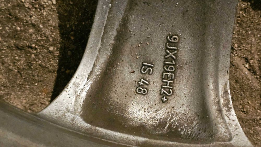 Джанти за бмв x5. 19ки. Оригинални 9j19e48