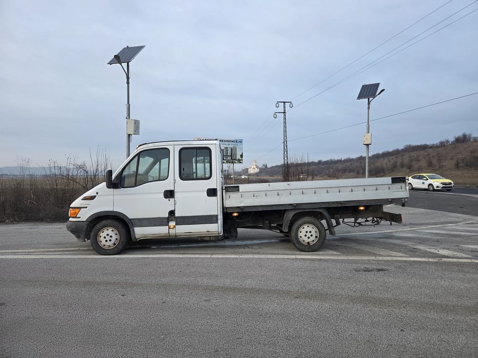Iveco daily 7 locuri bena 3.3.m