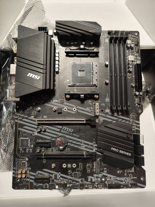 Vand placa de baza AMD