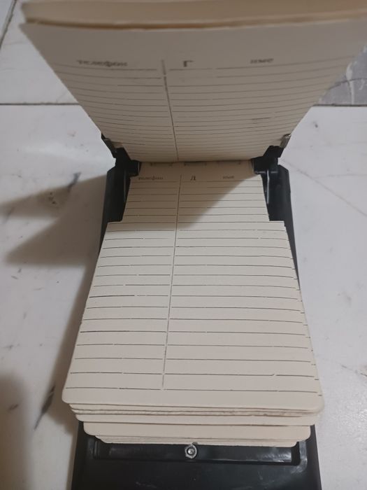 Нов ретро тефтер