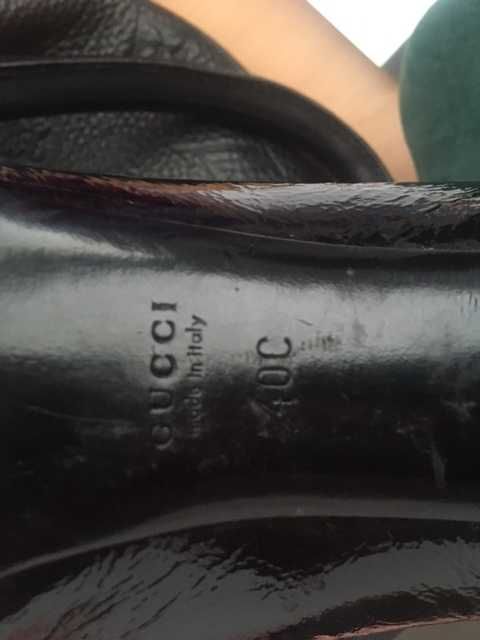 Черни, дамски етествена кожа обувки Gucci номер 40 C