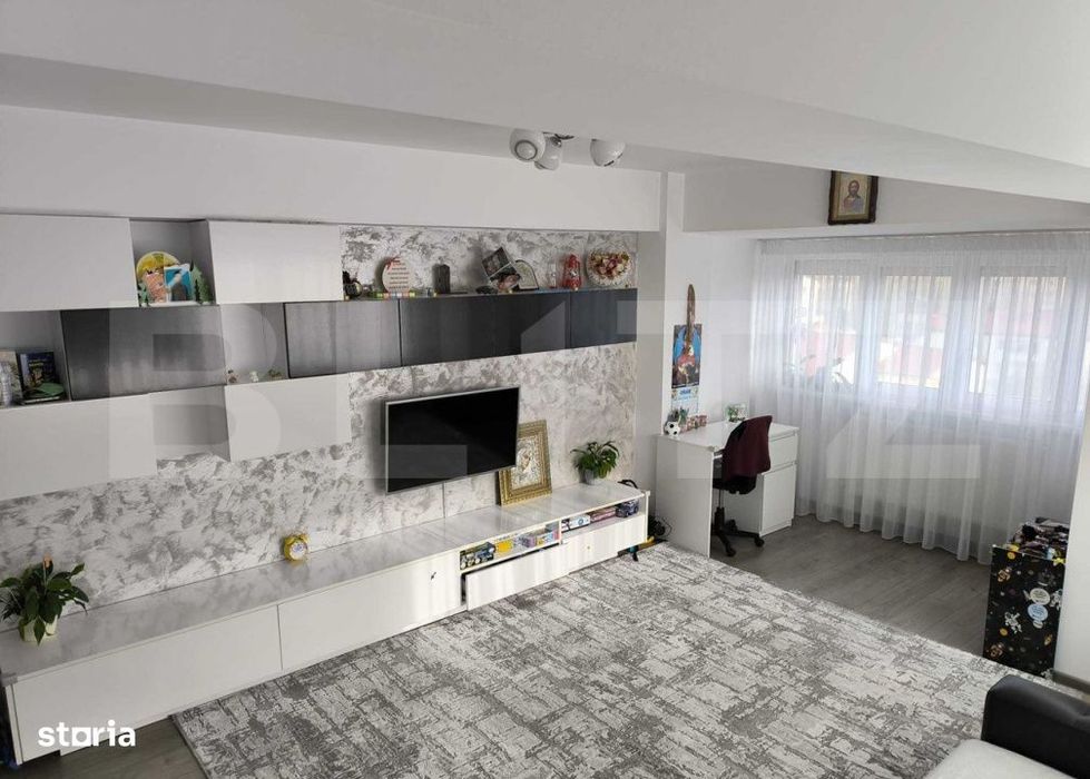 Apartament 2 camere, etaj intermediar ,decomandat,zona Burdujeni