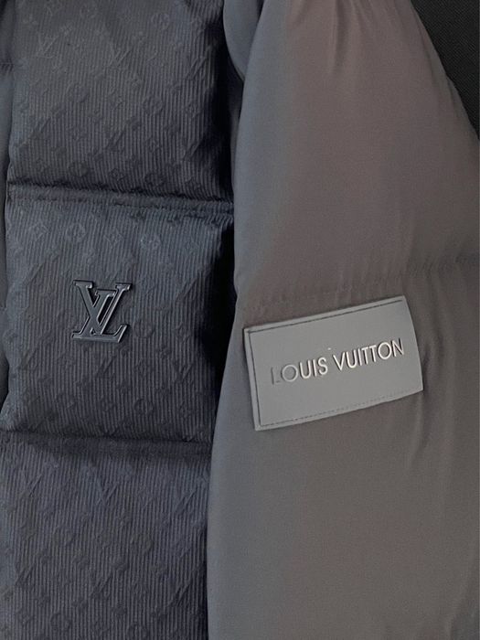 Geaca Louis Vuitton , calitate premium , pe comanda , noua , L