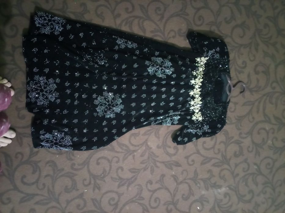 Pul zarur boʻlgani uchun sotayapmiz