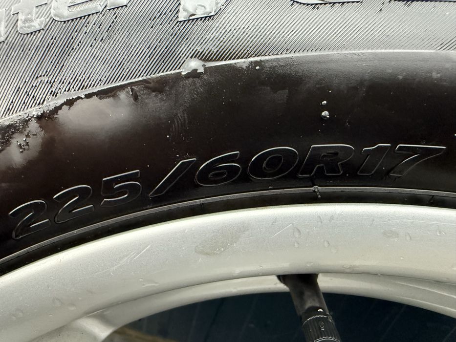 5x112 Hankook 225/60/17 Дот 23г Оригинални