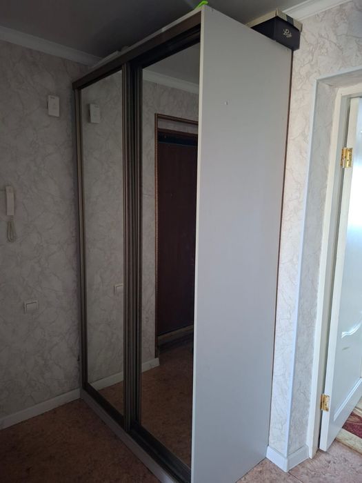 Продам шкаф купе
