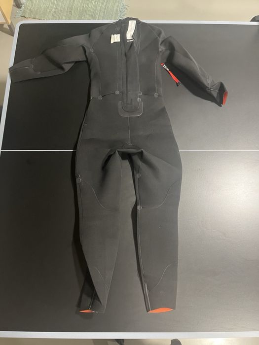 Неопренов костюм HUUB
