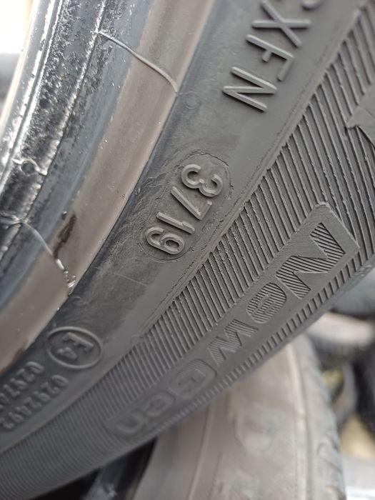 Гуми 245/45/17 Викинг