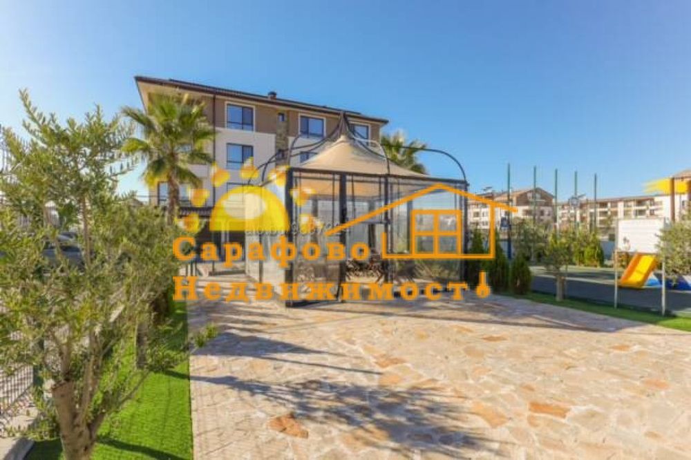 Продава се Двустаен апартамент в Бургас, Сарафово - 67 кв.м за 2045 €/кв.м - Снимка #9