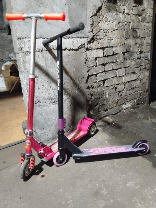 Самокаты  в отличном состоянии...