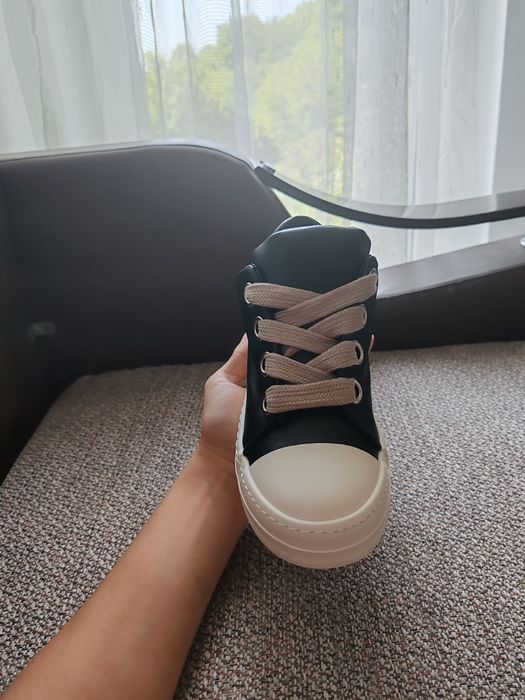 Rick Owens noi, nepurtați