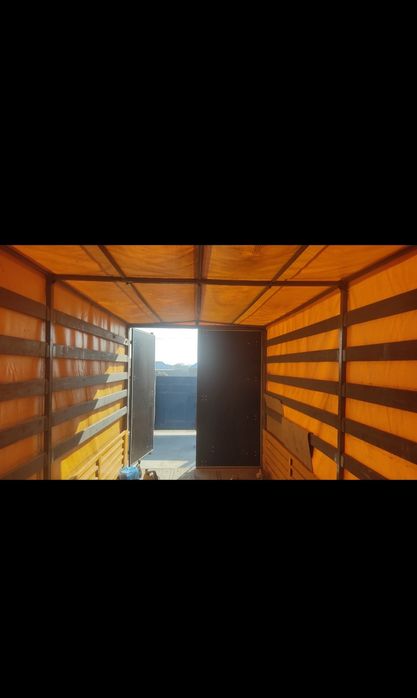 Шторка  темір  коркасымен сатылады.