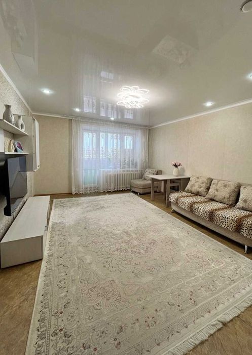 2 ком квартира, р-н Береке