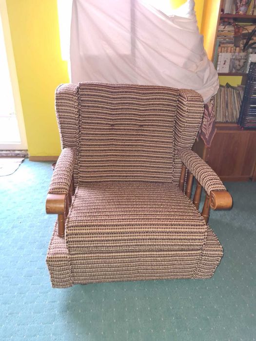 Mobila reconditionata