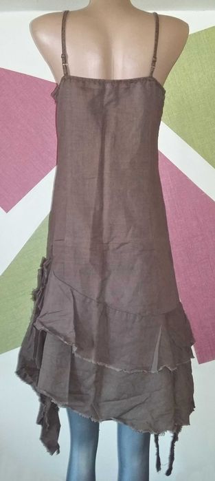 Rochie Unicat din in cu aplicatii florale franjurate volane asimetrice