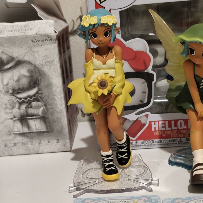 оригинальные фигурки поп март