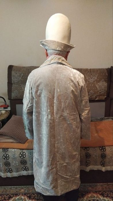 Продам шапан с калпаком