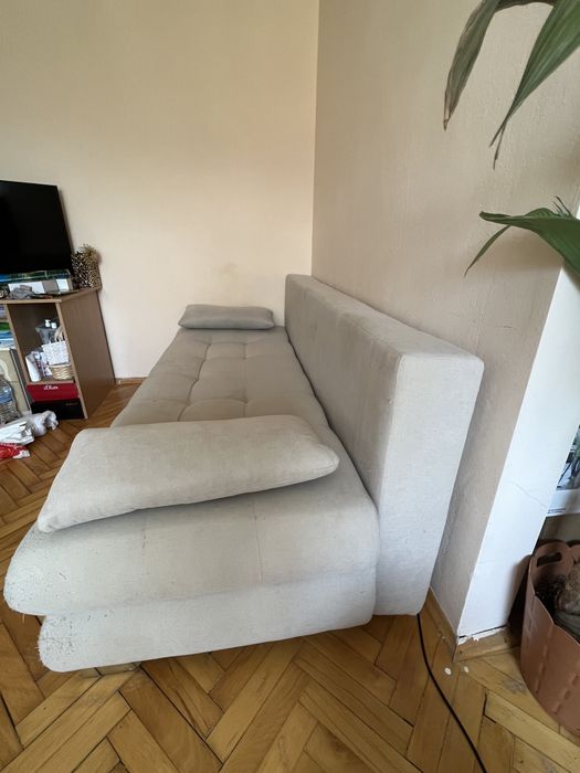 Диван с ракла