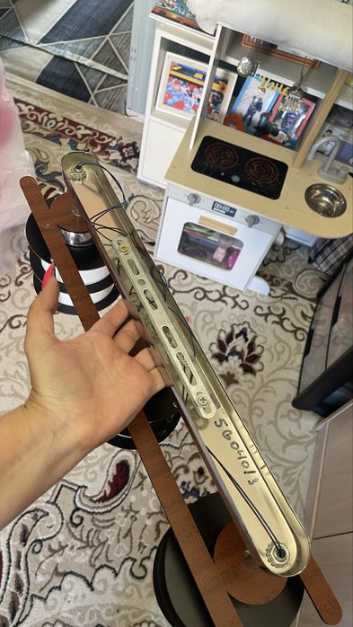 Продам люстру в спальню