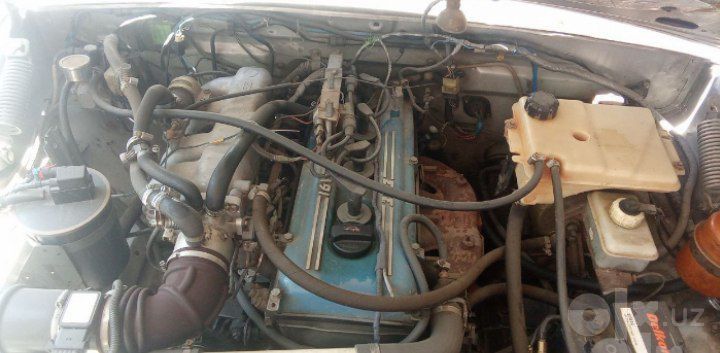 Dvigatel zmz sotiladi gaz 31105