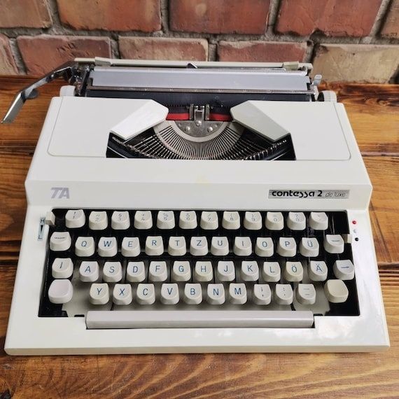 Masina de scris vintage Adler Contessa 2 Deluxe