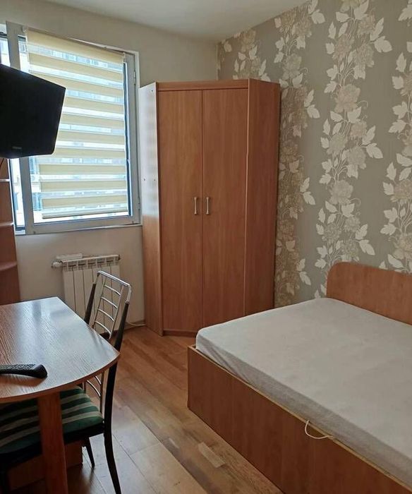 Дава се под наем Четиристаен апартамент в София, Гоце Делчев - 115 кв.м за 849 € - Снимка #8