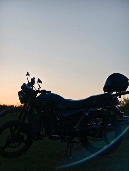 Мотоцикл Hunter Enduro 250 кубов