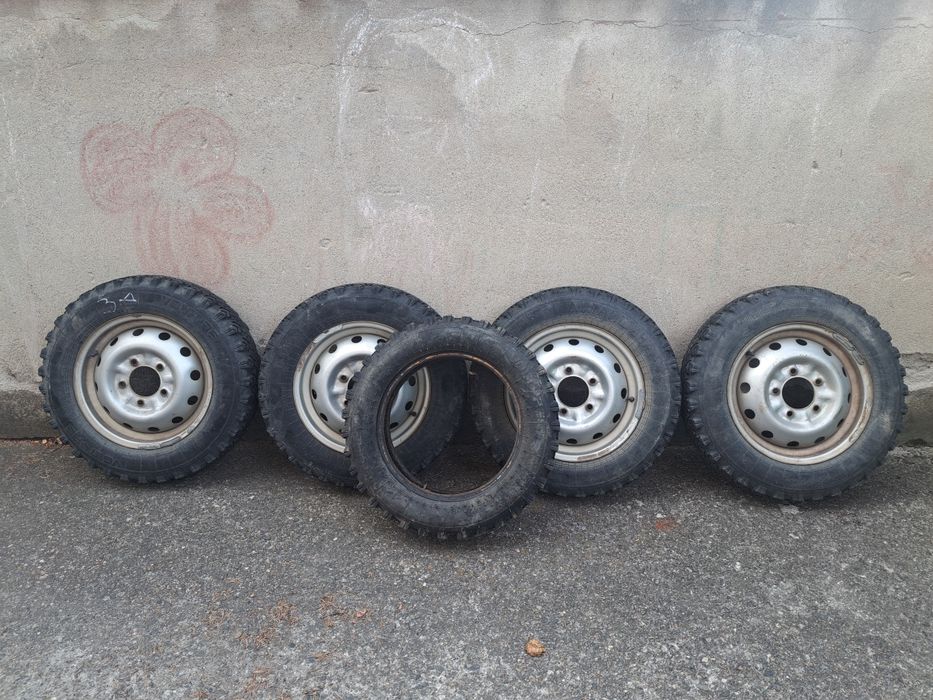 Гуми с джанти VOLTYRE 175 80 R16 - 4бр.