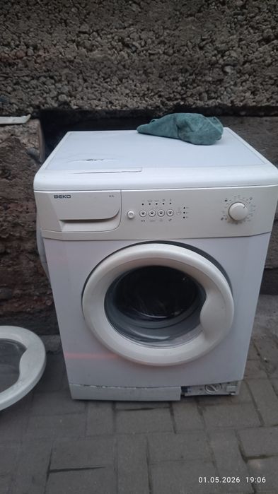 Продам стиральную машинку Beko