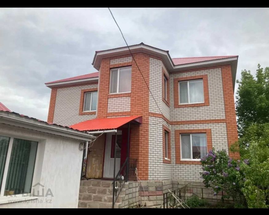 Продам коттедж+частный+летняя кухня