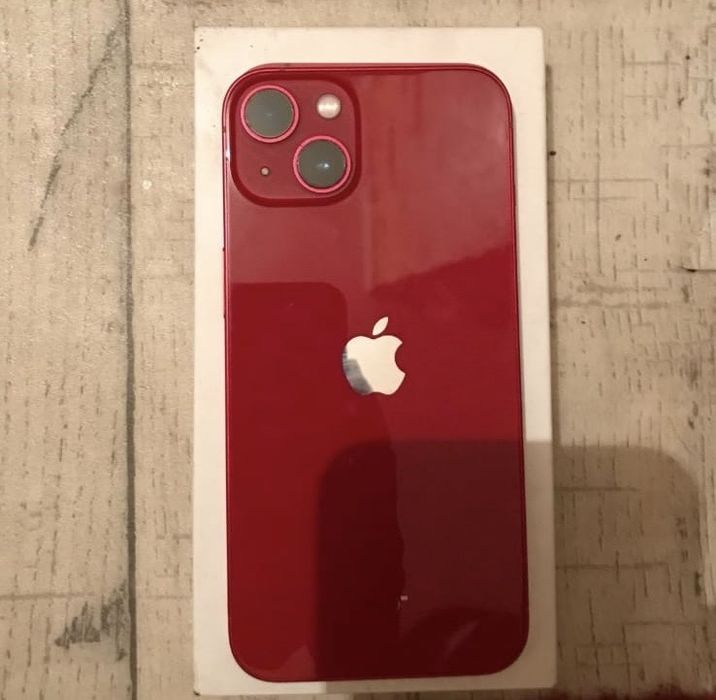 iPhone 13 продается