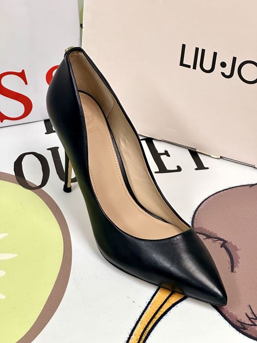 Оригинални обувки на ток GUESS  37,38,39,40,41