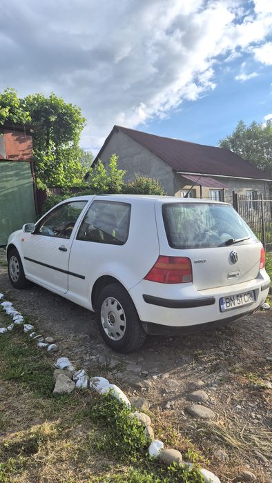 Vand  Golf 4 motor 1 .6
