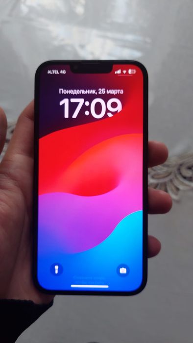 Айфон 13 с гарантией