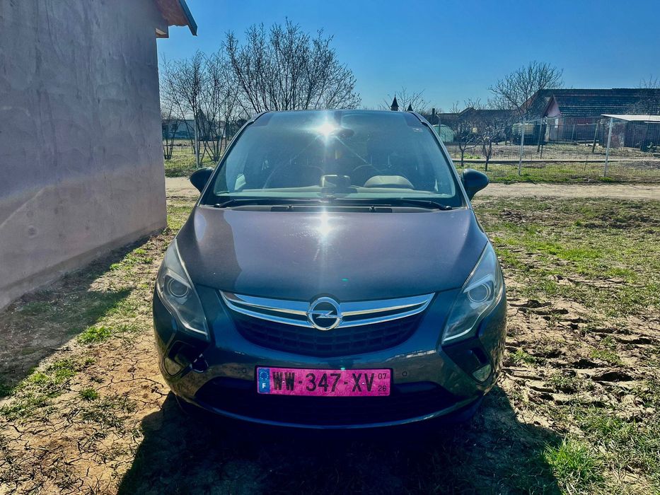 Opel Zafira Tourer 2.0