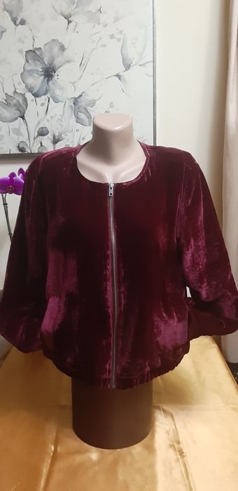 Bomber nou de catifea JOE FRESH.