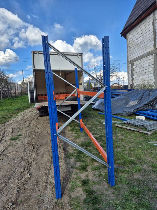 Rafturi metalice industriale