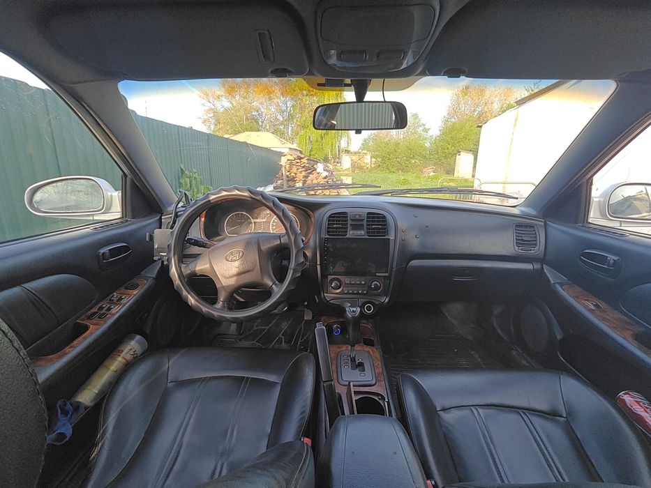 Hyundai sonata 2004