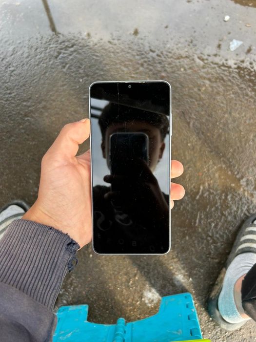 Обмен айфон 11 или xr